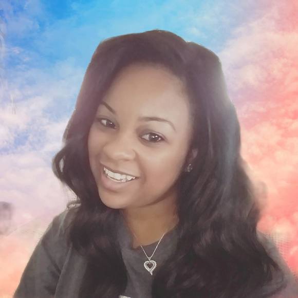 lareinabee